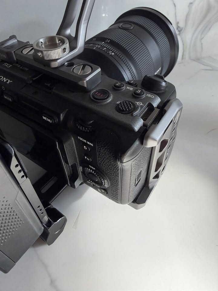 Sony FX3 Cinema Camera – Ready-to-Shoot Bundle (24–70 GM II, Media, Power)